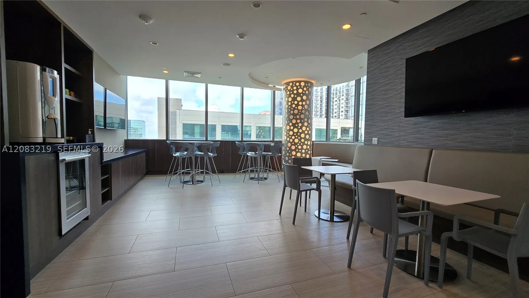 100 E Las Olas Blvd #2202