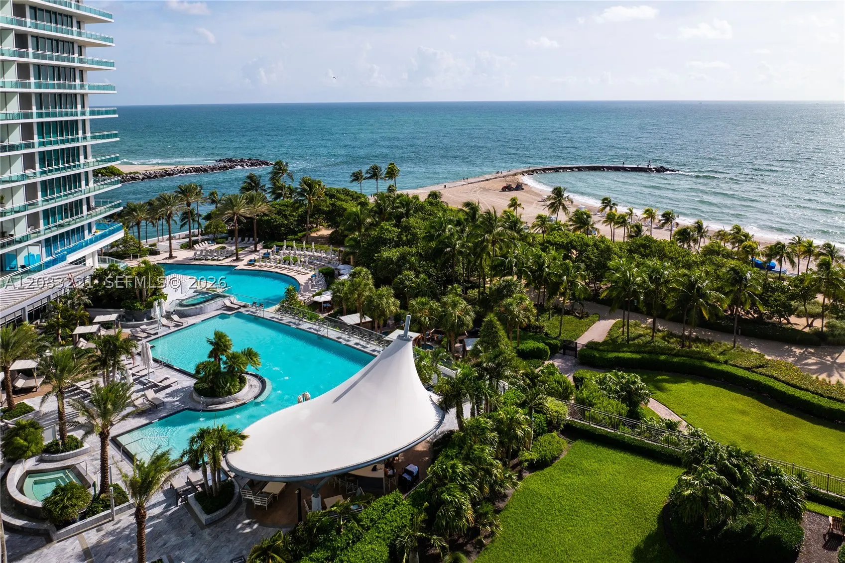 10295 Collins Ave #1704