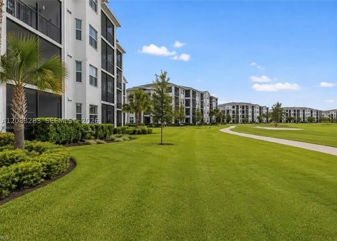 5651 DOUBLE EAGLE CIR #4327
