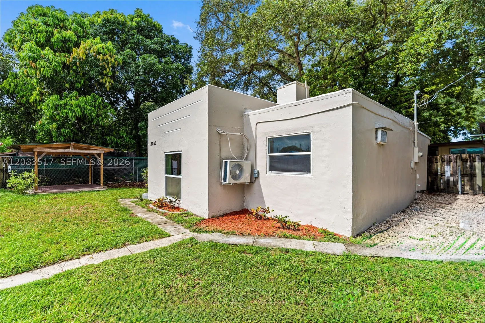 16860 NE 3rd Ct