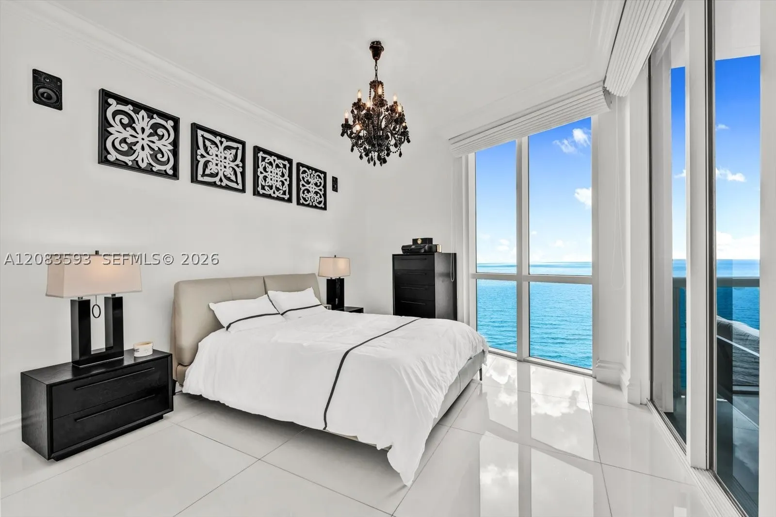 15901 Collins Ave #1606