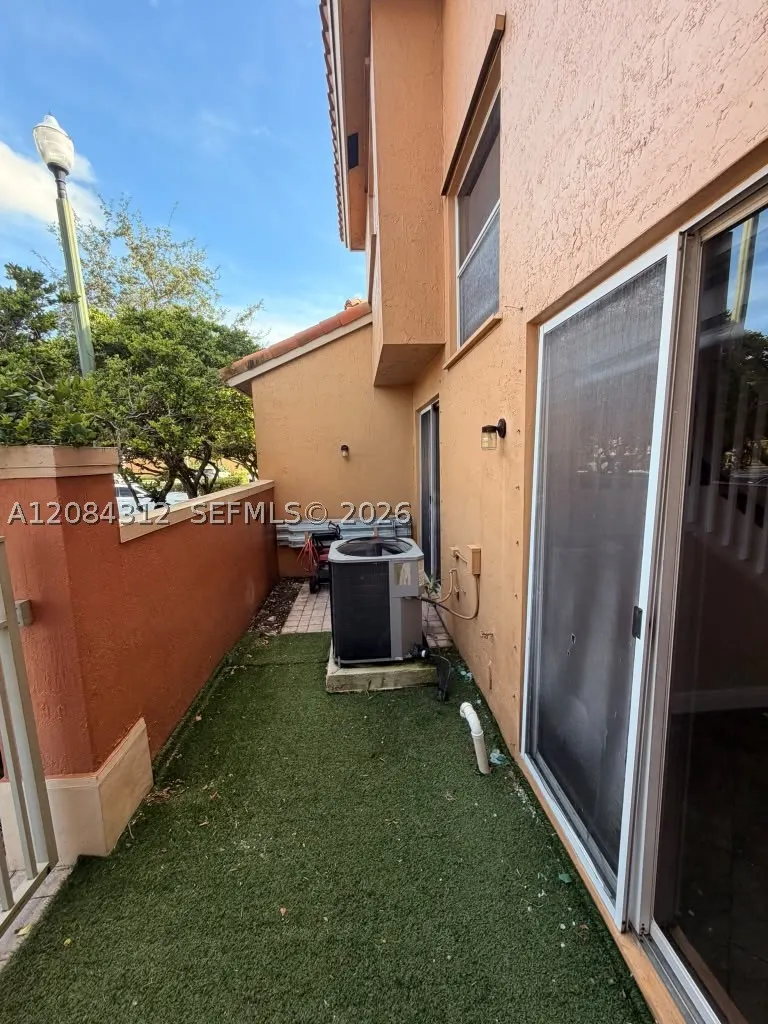 2303 Clipper Pl #4506