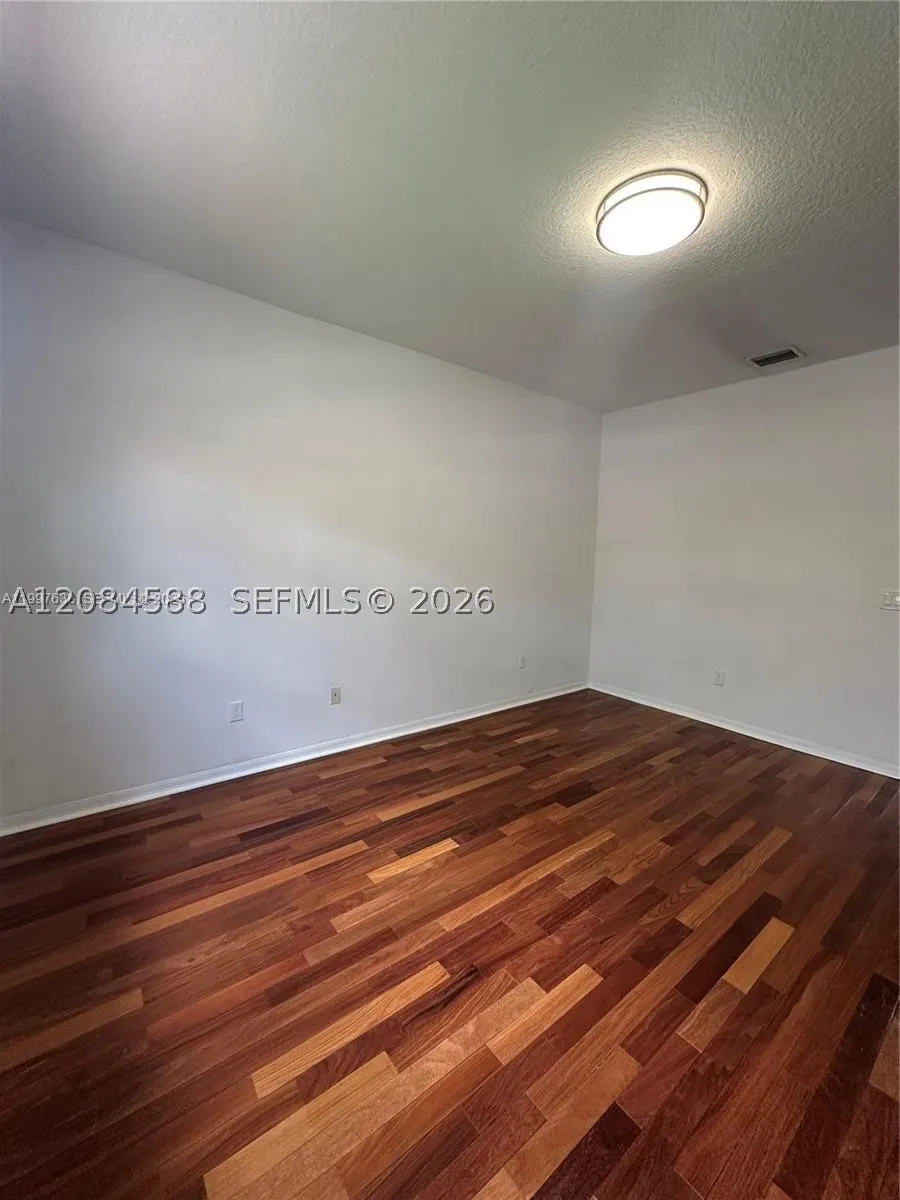 2191 Anchor Ct #1902
