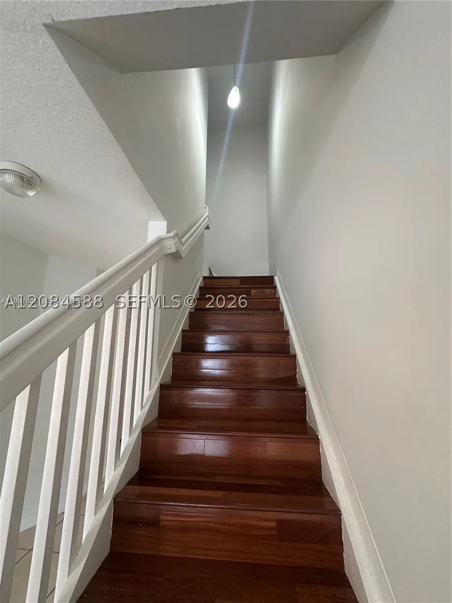 2191 Anchor Ct #1902