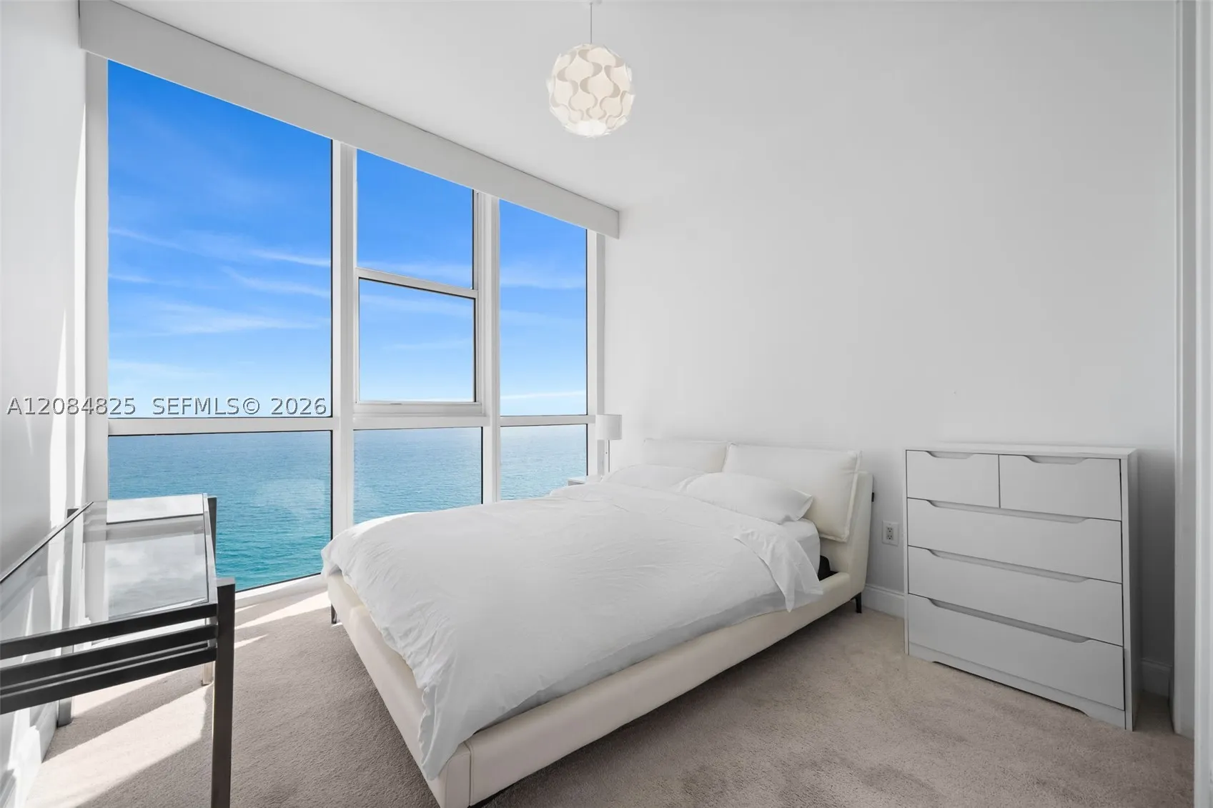 18201 Collins Ave #4709