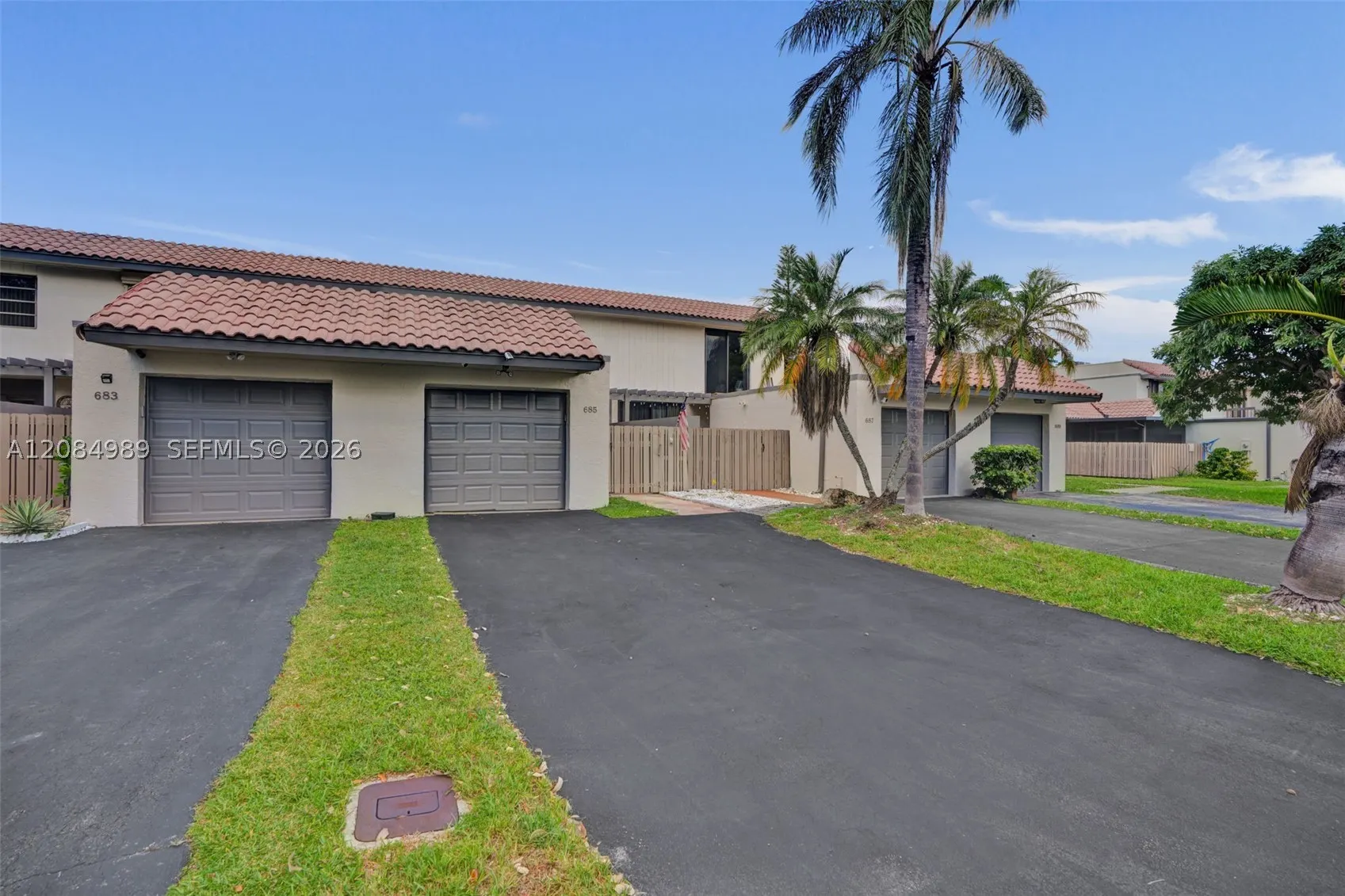 685 NE 206th Ter