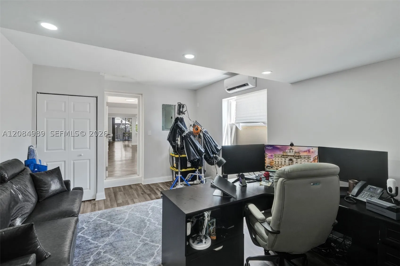 685 NE 206th Ter
