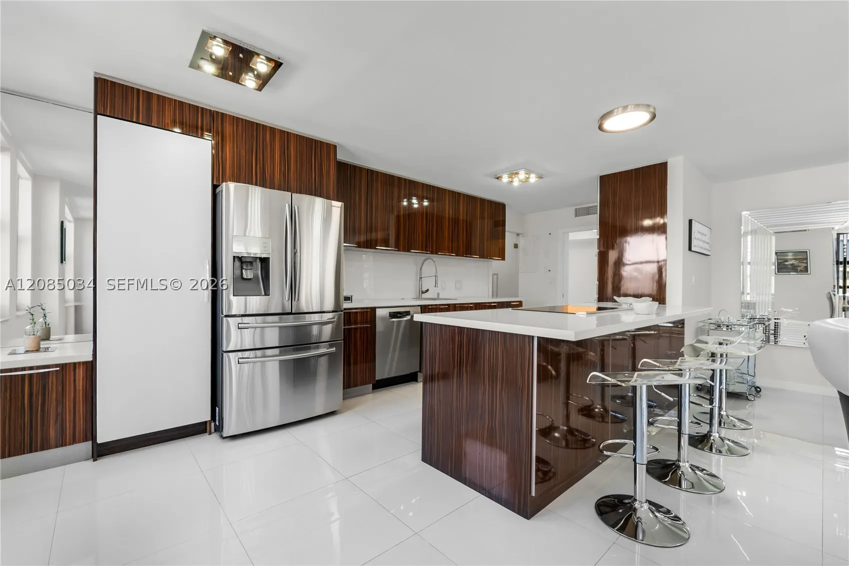 1920 S Ocean Dr #3A