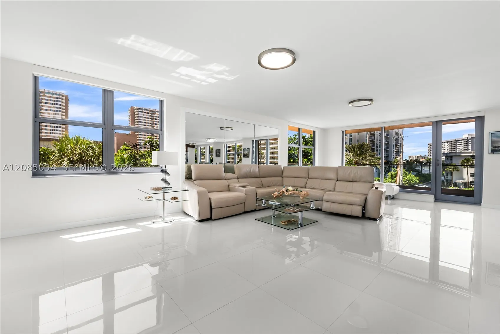 1920 S Ocean Dr #3A