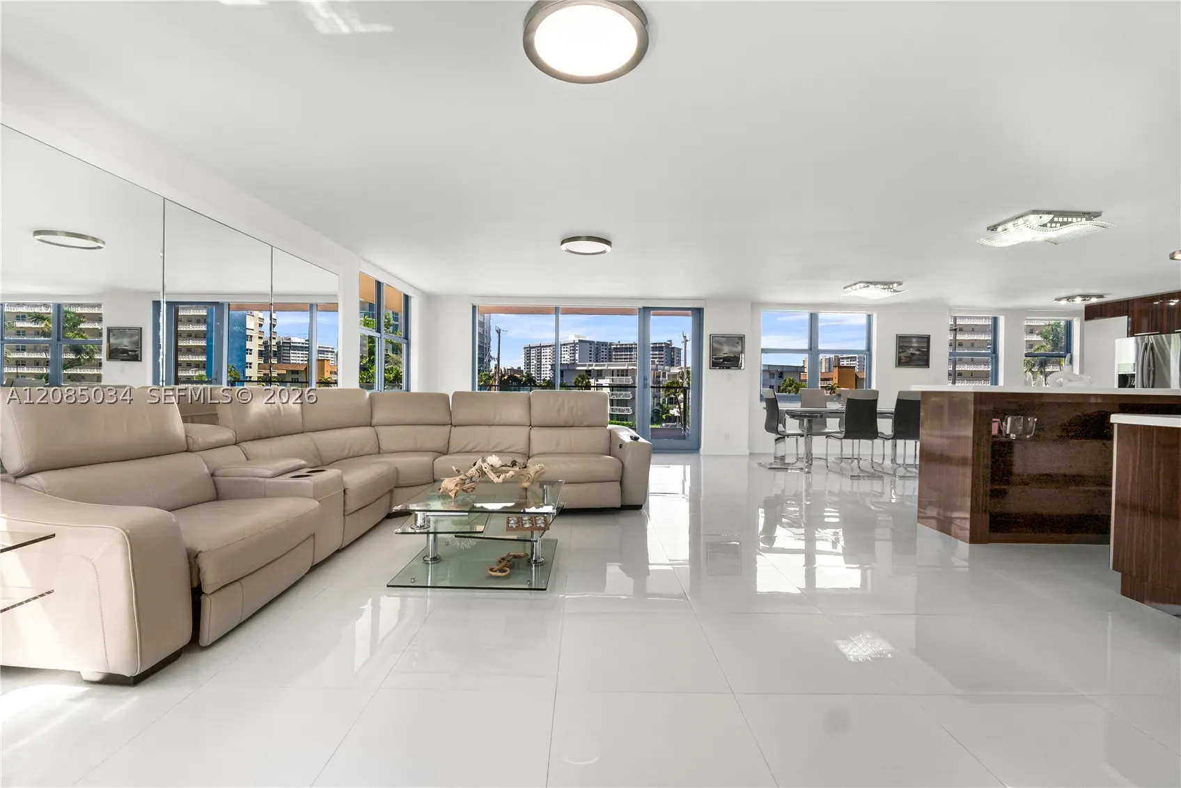 1920 S Ocean Dr #3A