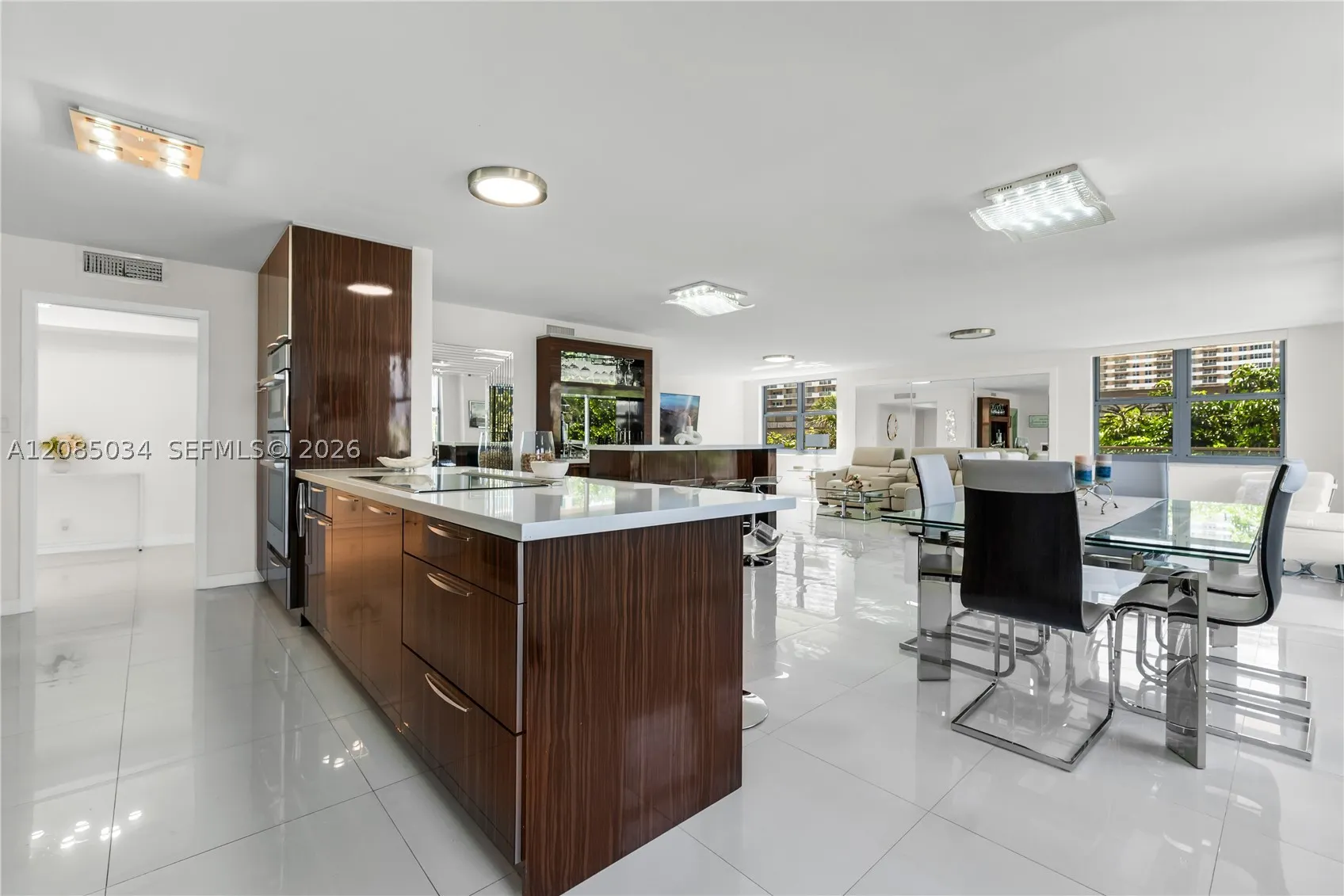 1920 S Ocean Dr #3A