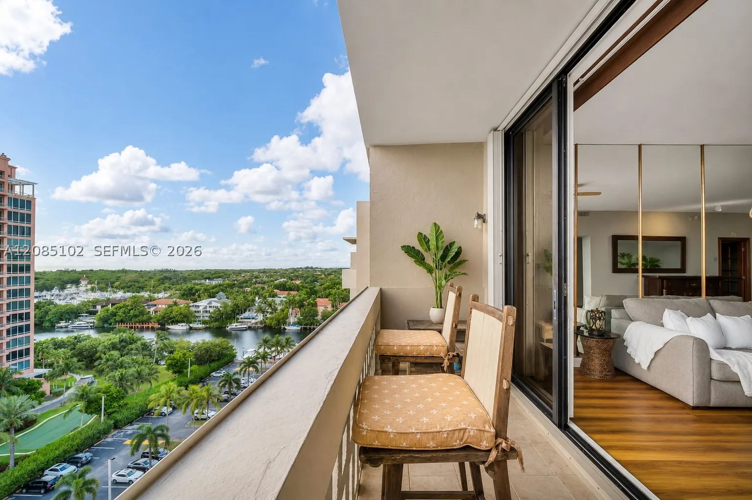 90 Edgewater Dr #PH10