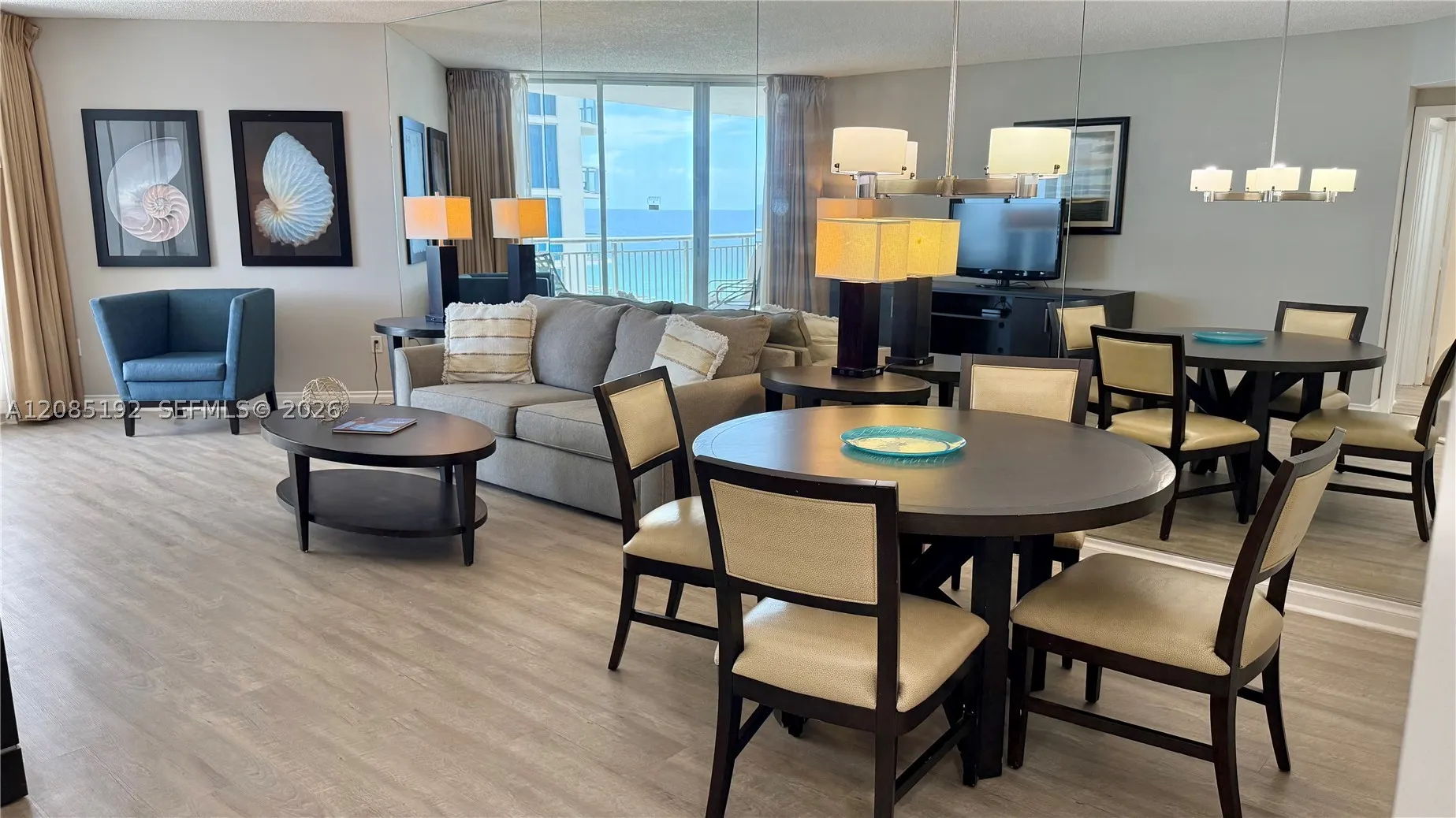 17375 Collins Ave #804