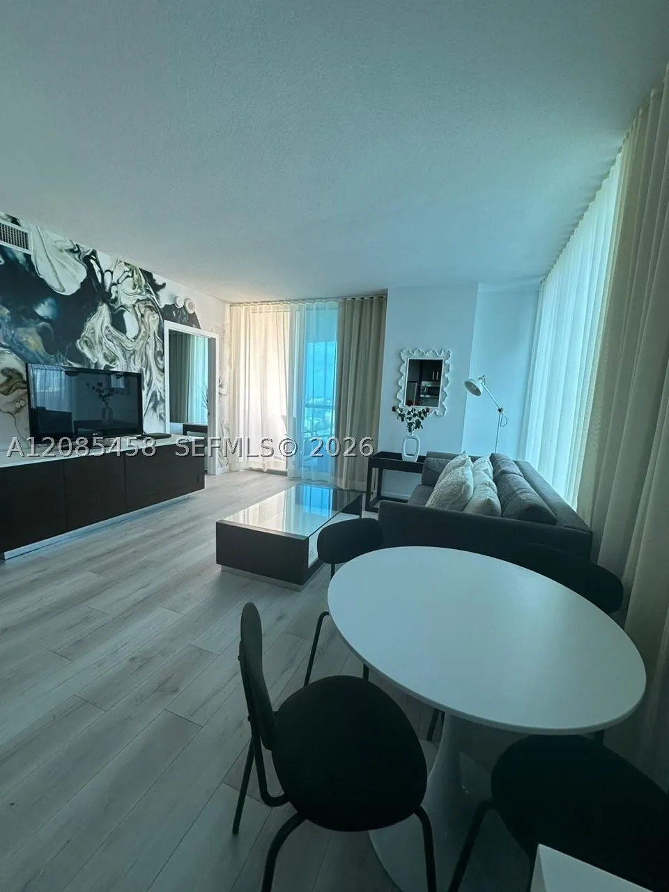 17315 Collins Ave #2006