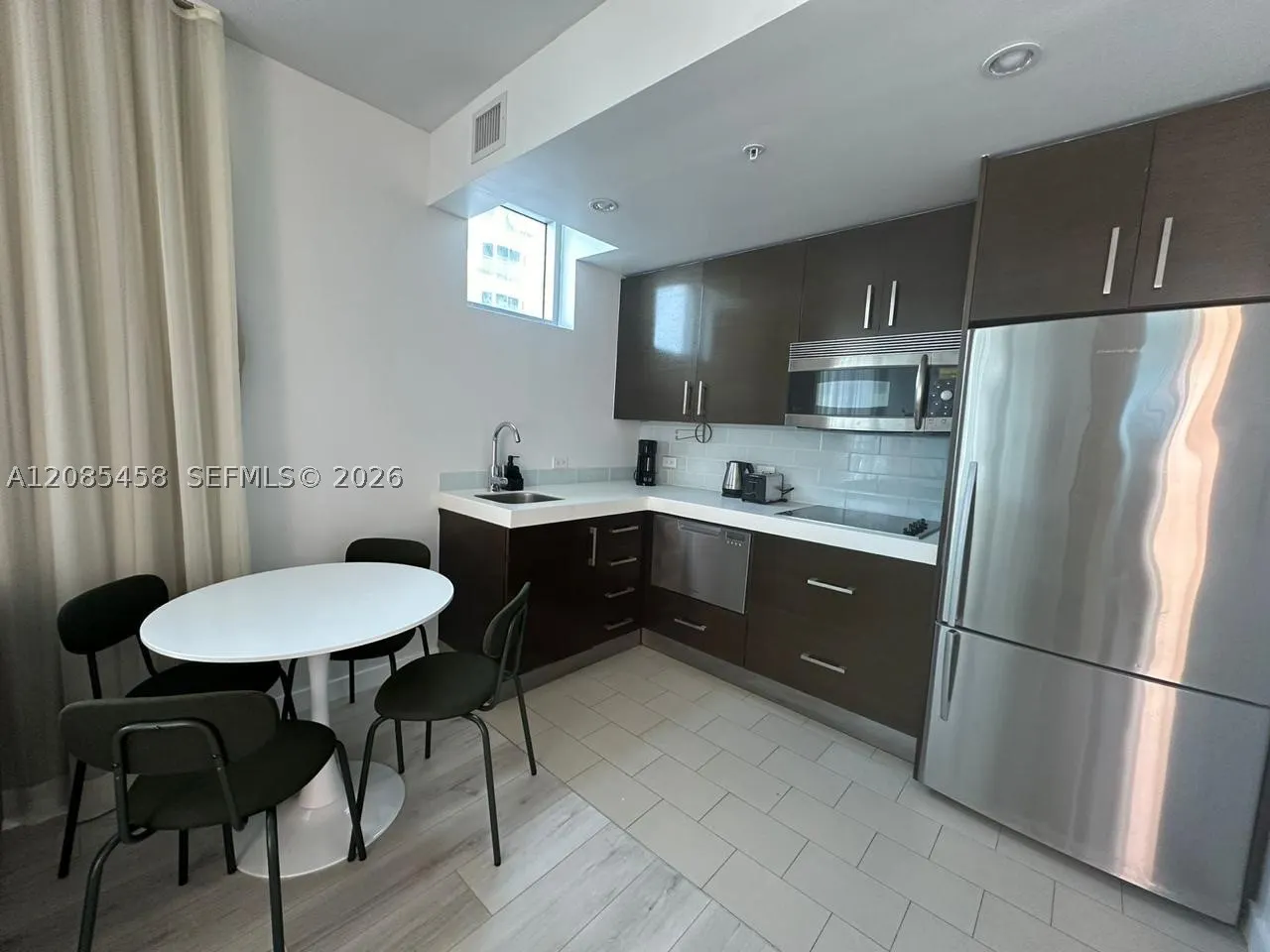 17315 Collins Ave #2006