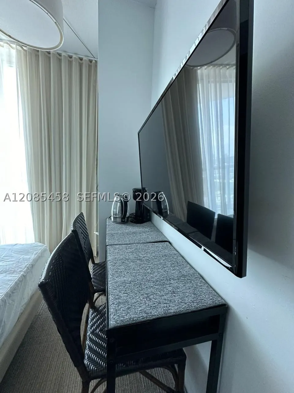 17315 Collins Ave #2006