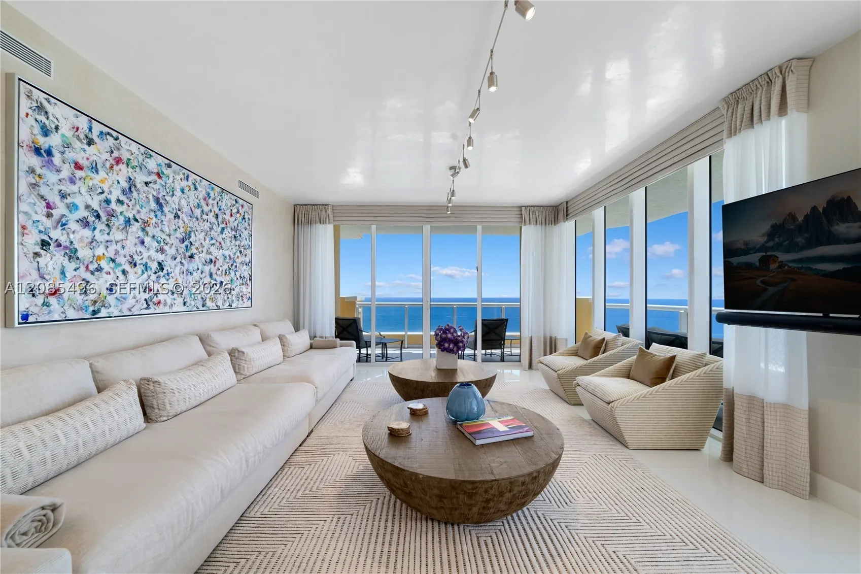 17875 Collins Ave #3406