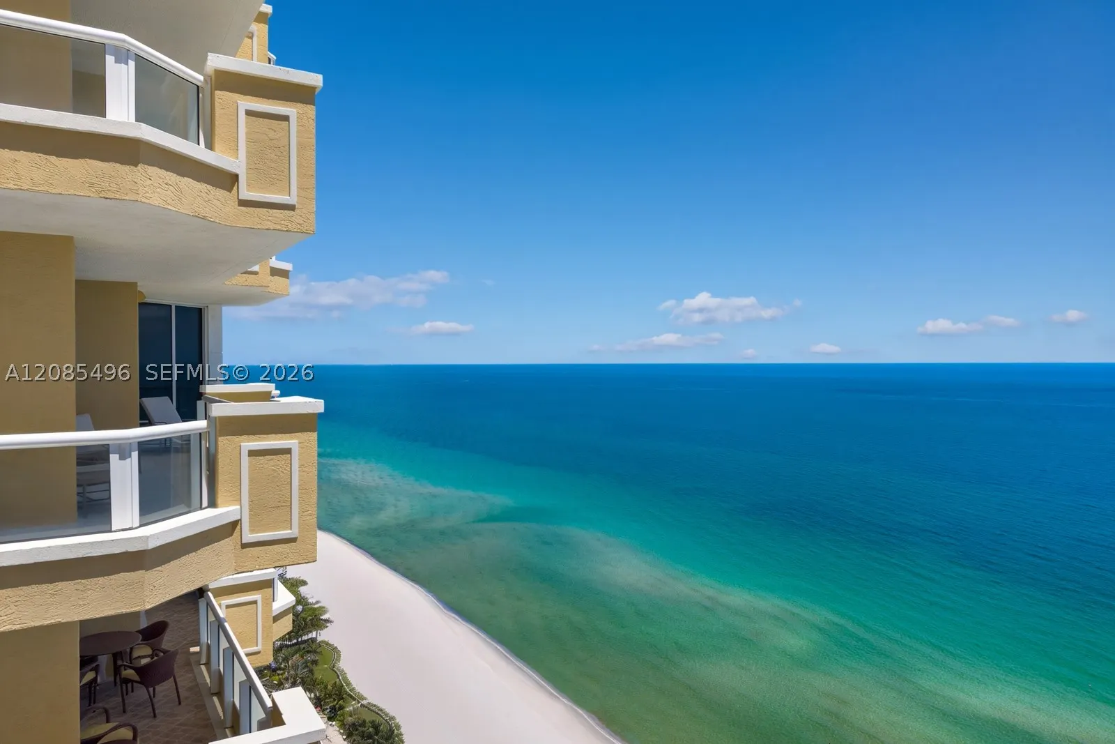 17875 Collins Ave #3406