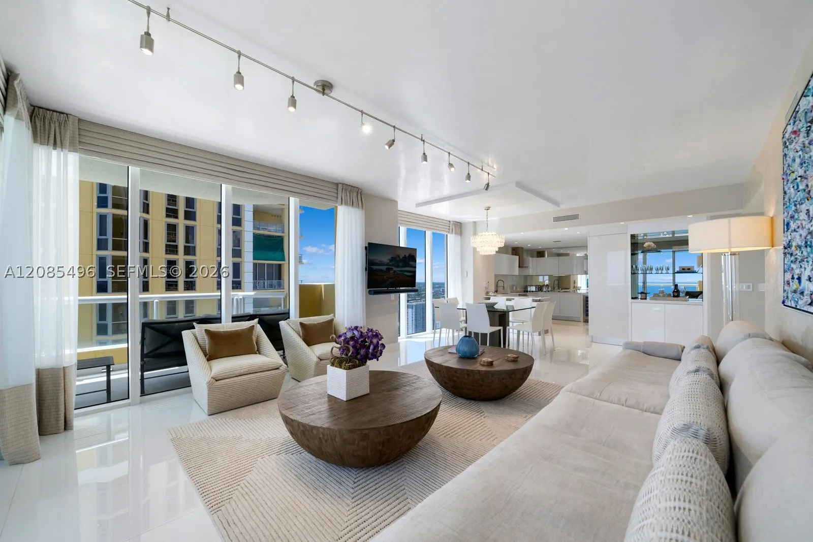 17875 Collins Ave #3406