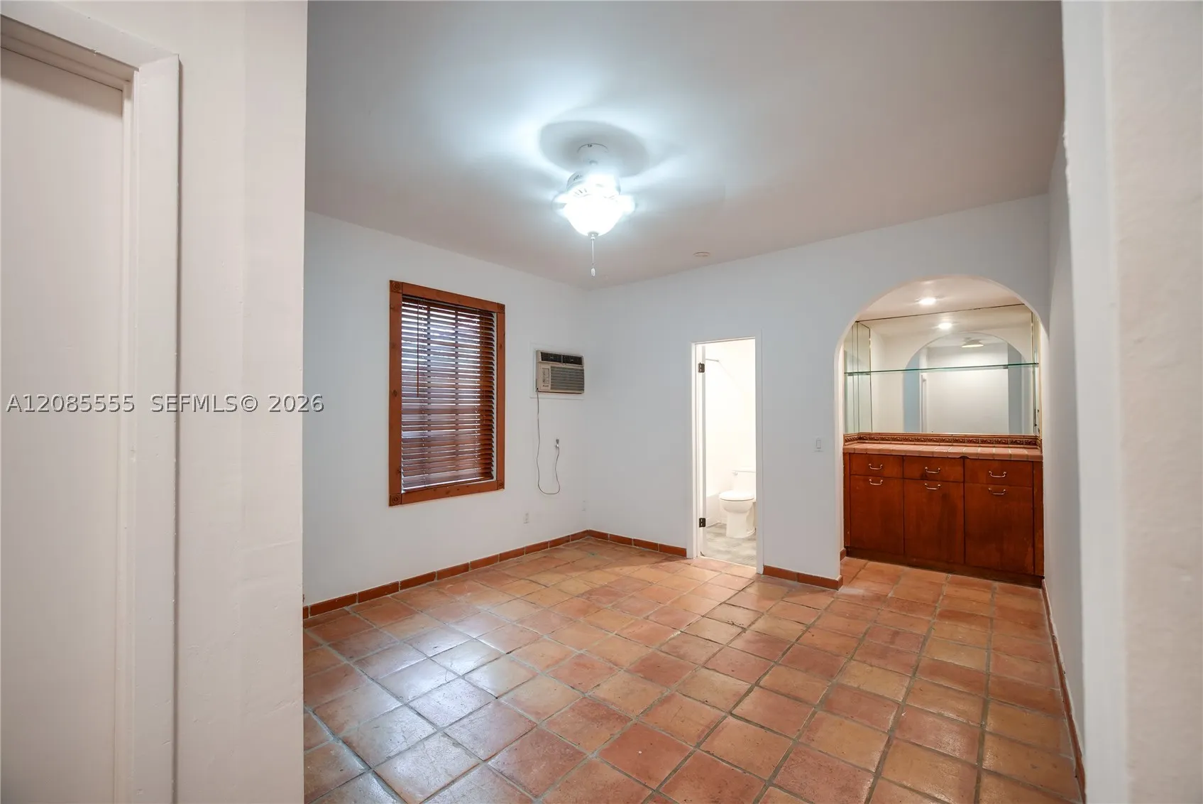 1114 Columbus Blvd