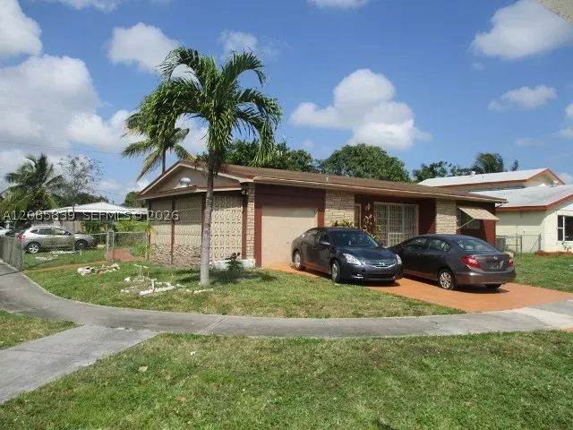 205 NE 175th St
