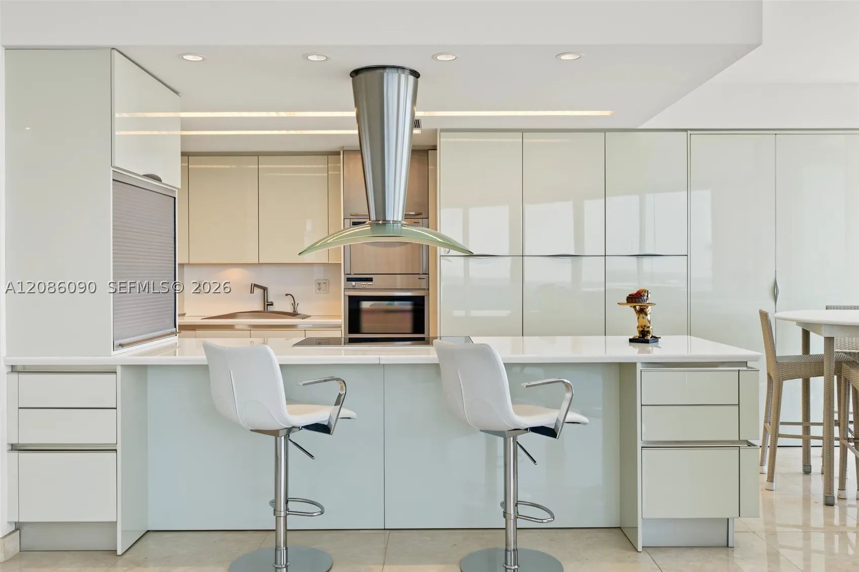 16500 Collins Ave #2654