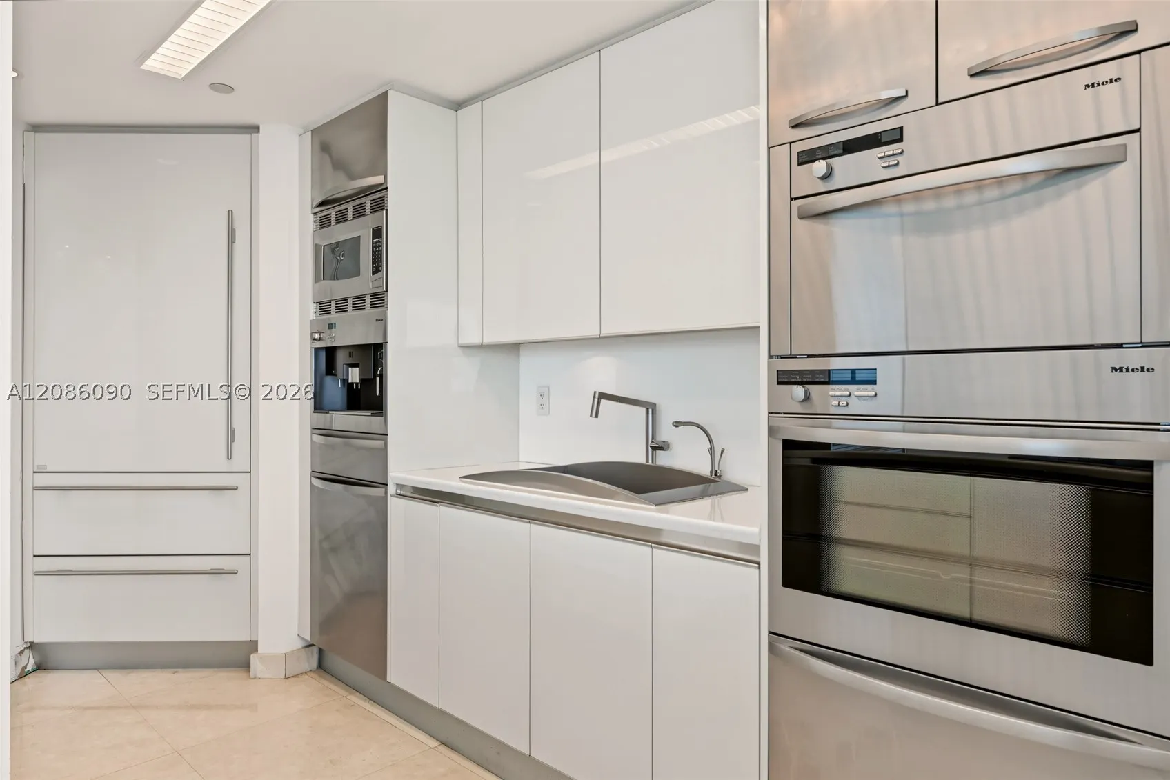 16500 Collins Ave #2654