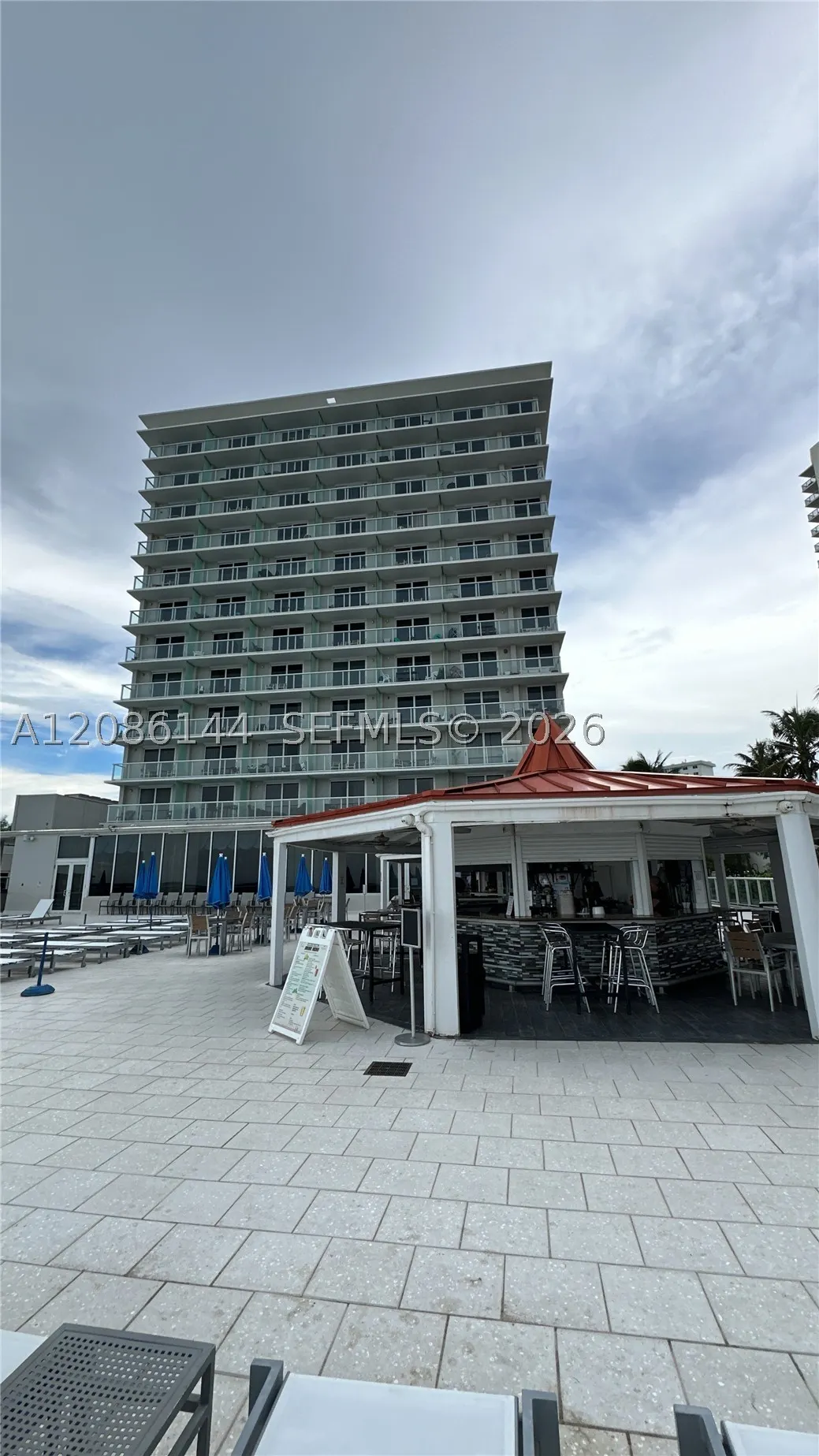 19201 Collins Ave #1119