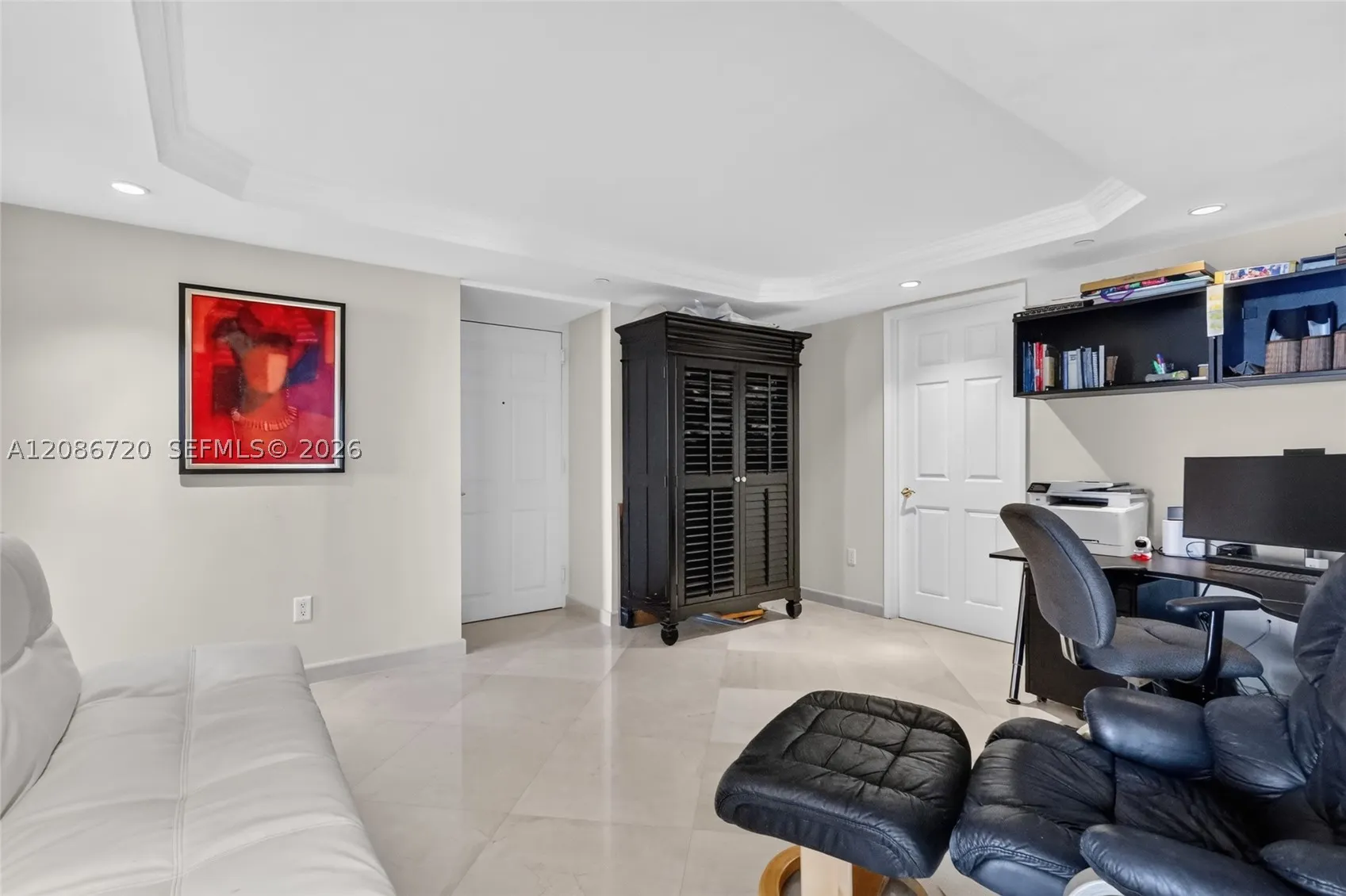 18671 Collins Ave #2501