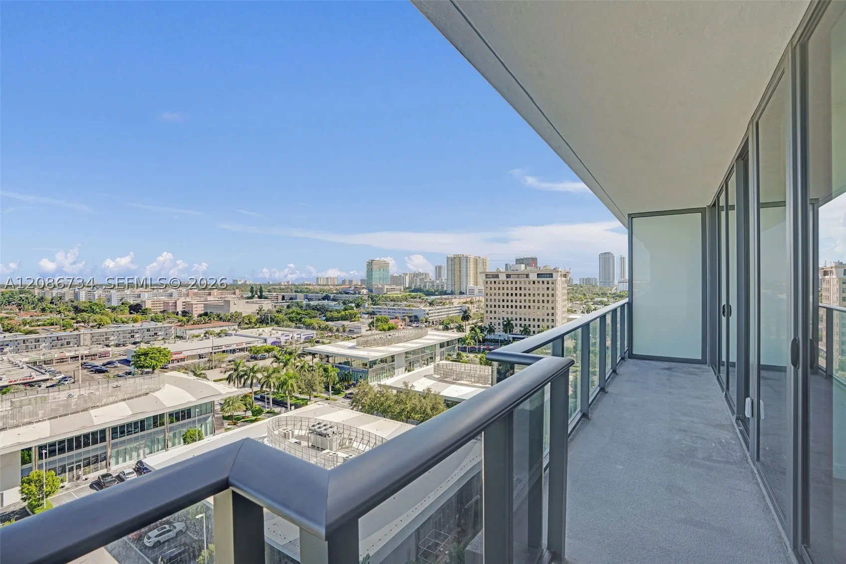 1170 E Hallandale #1003