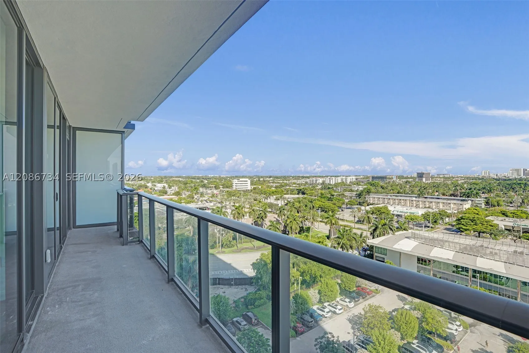 1170 E Hallandale #1003