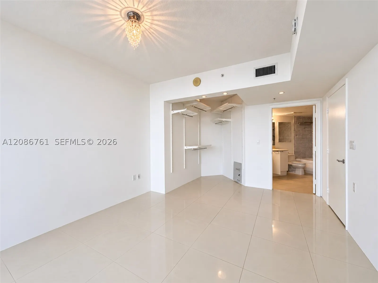 16699 Collins Ave #1610