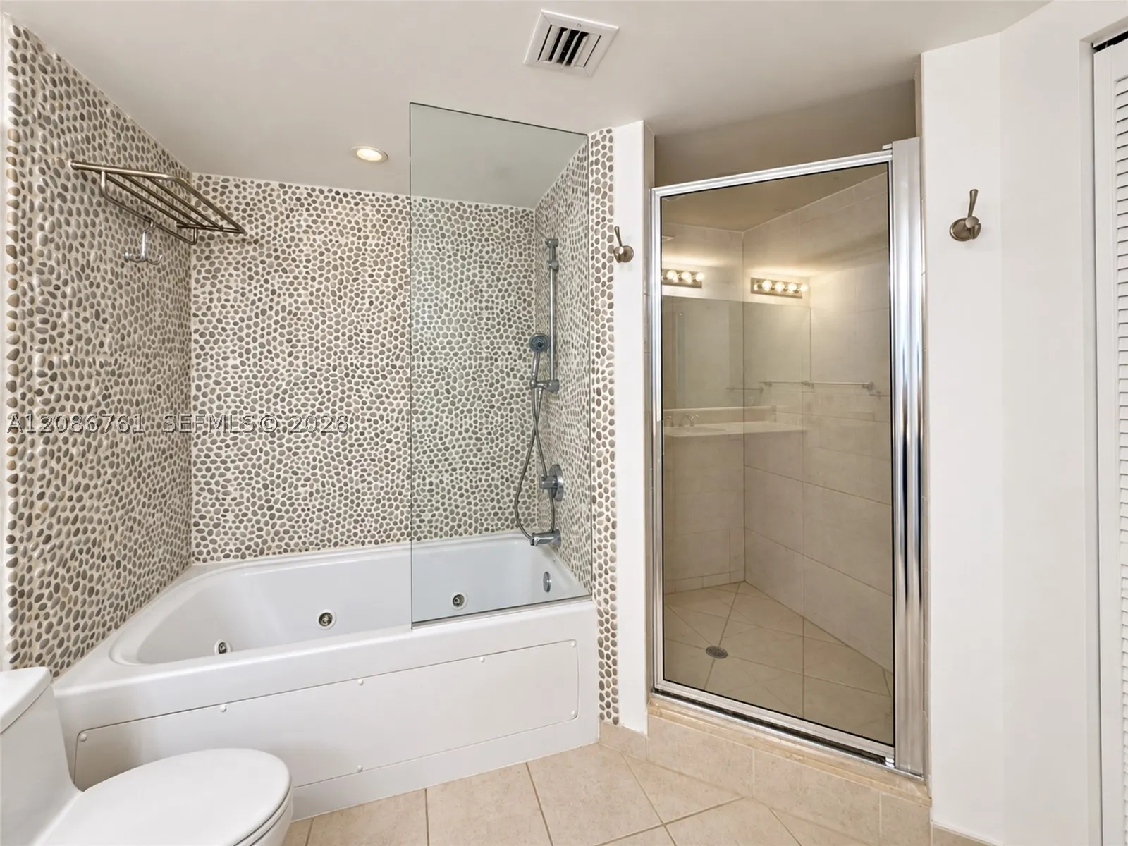 16699 Collins Ave #1610
