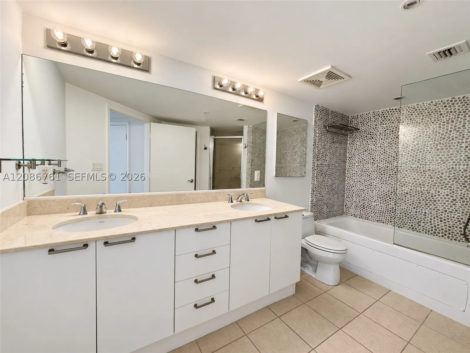16699 Collins Ave #1610