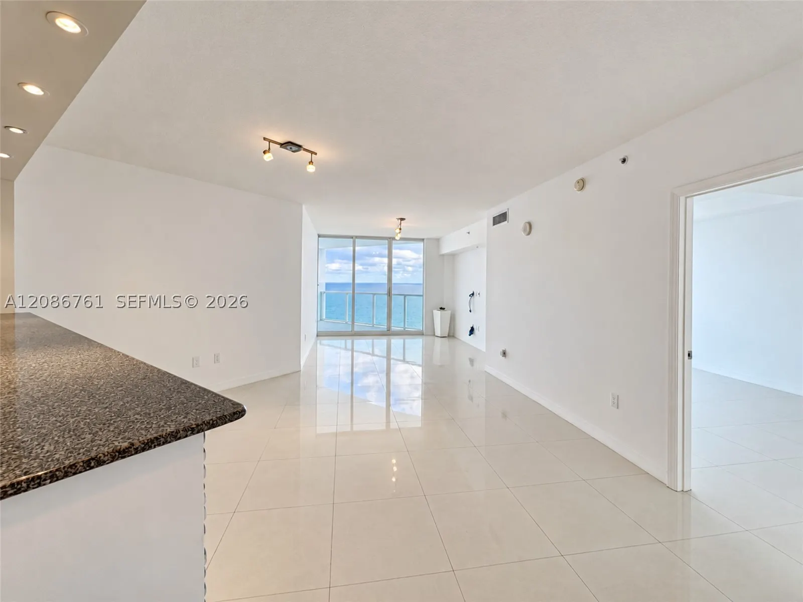 16699 Collins Ave #1610