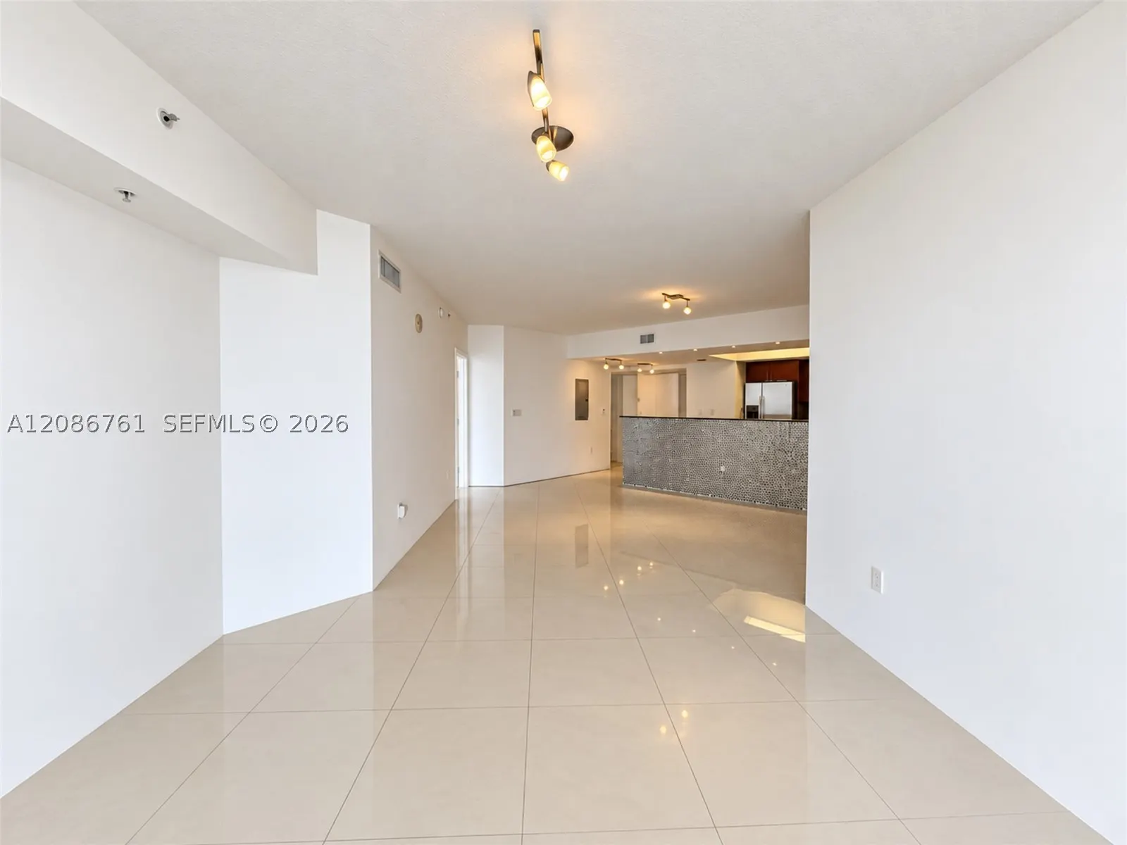 16699 Collins Ave #1610