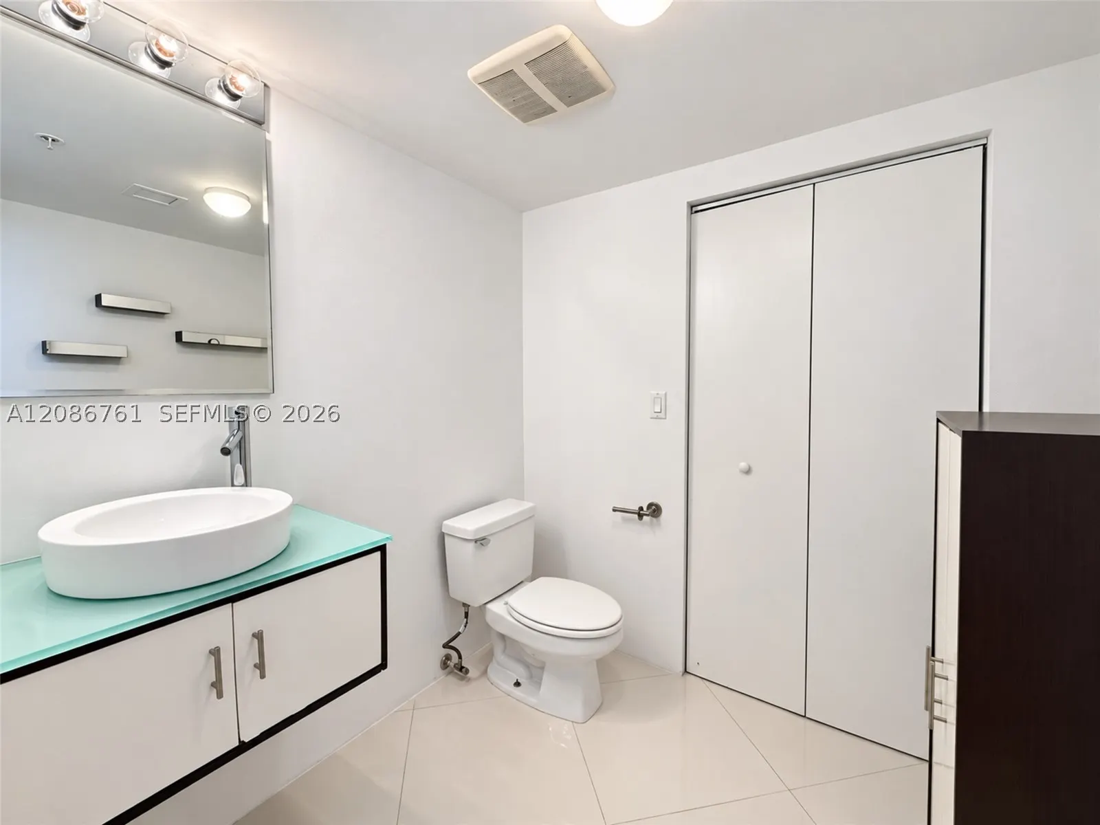 16699 Collins Ave #1610
