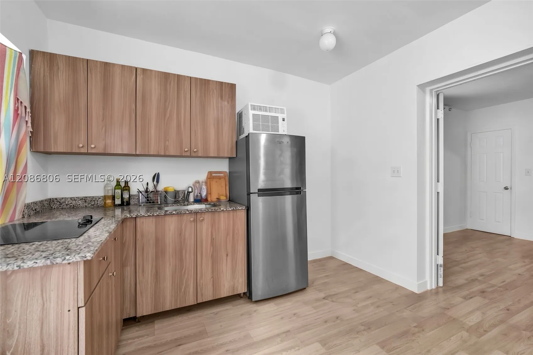 2395 NE 184th Ter