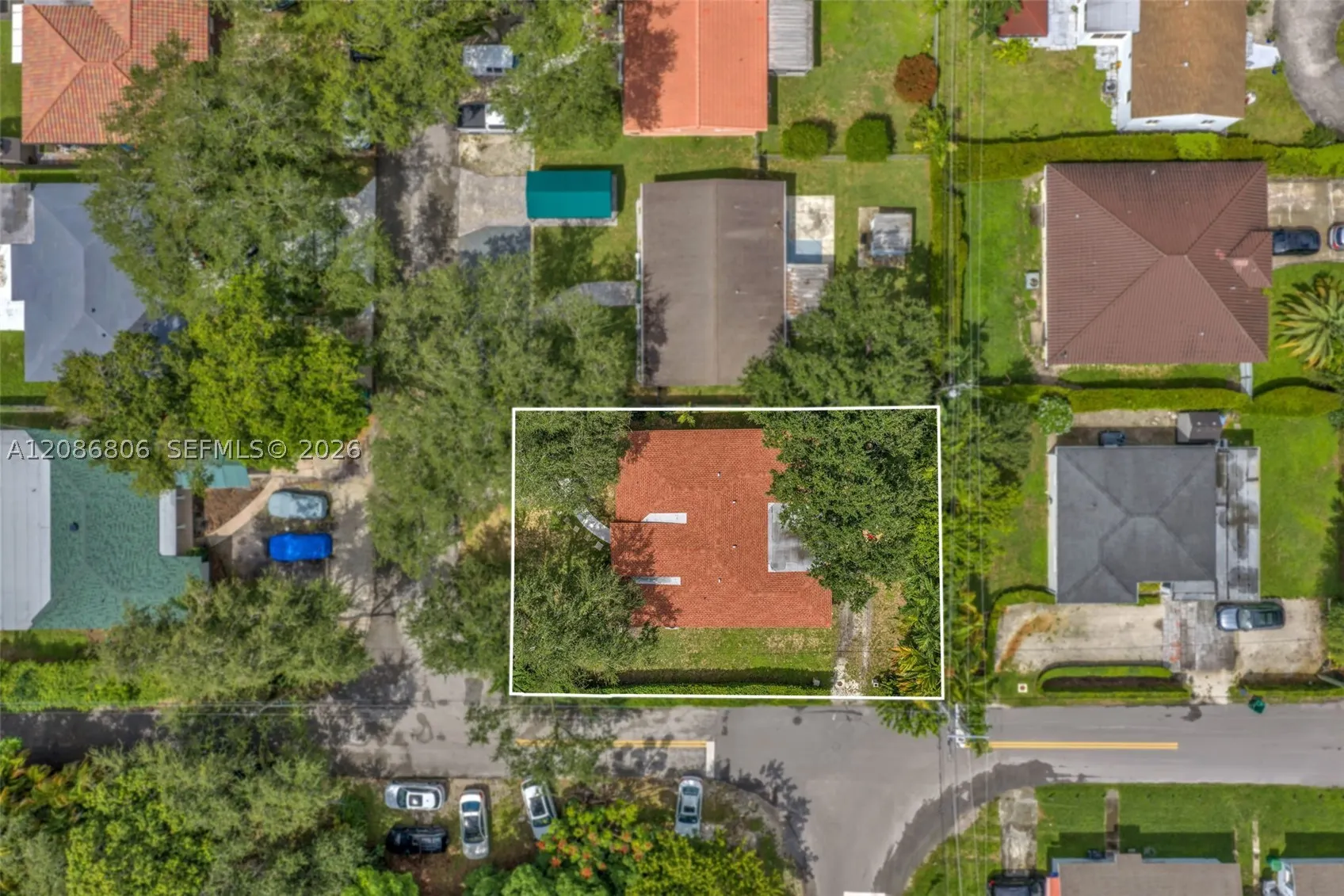 2395 NE 184th Ter