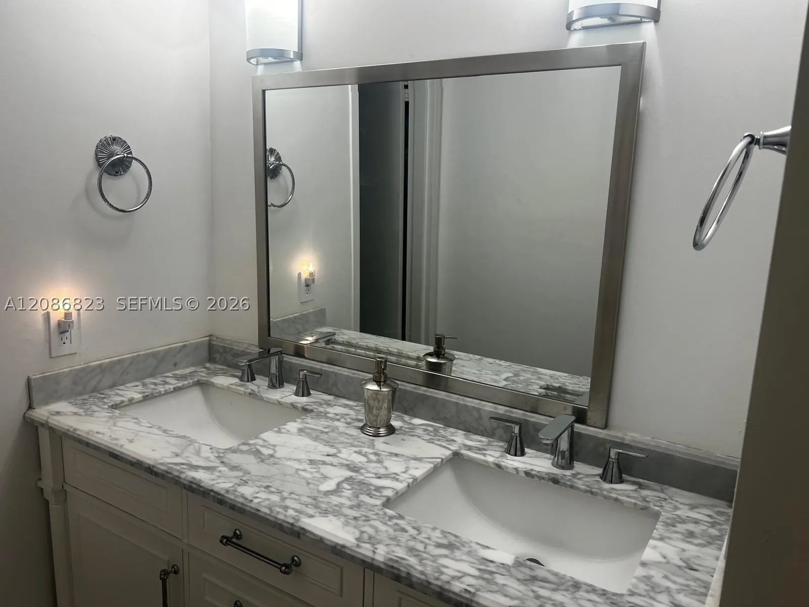17800 Atlantic Blvd #204