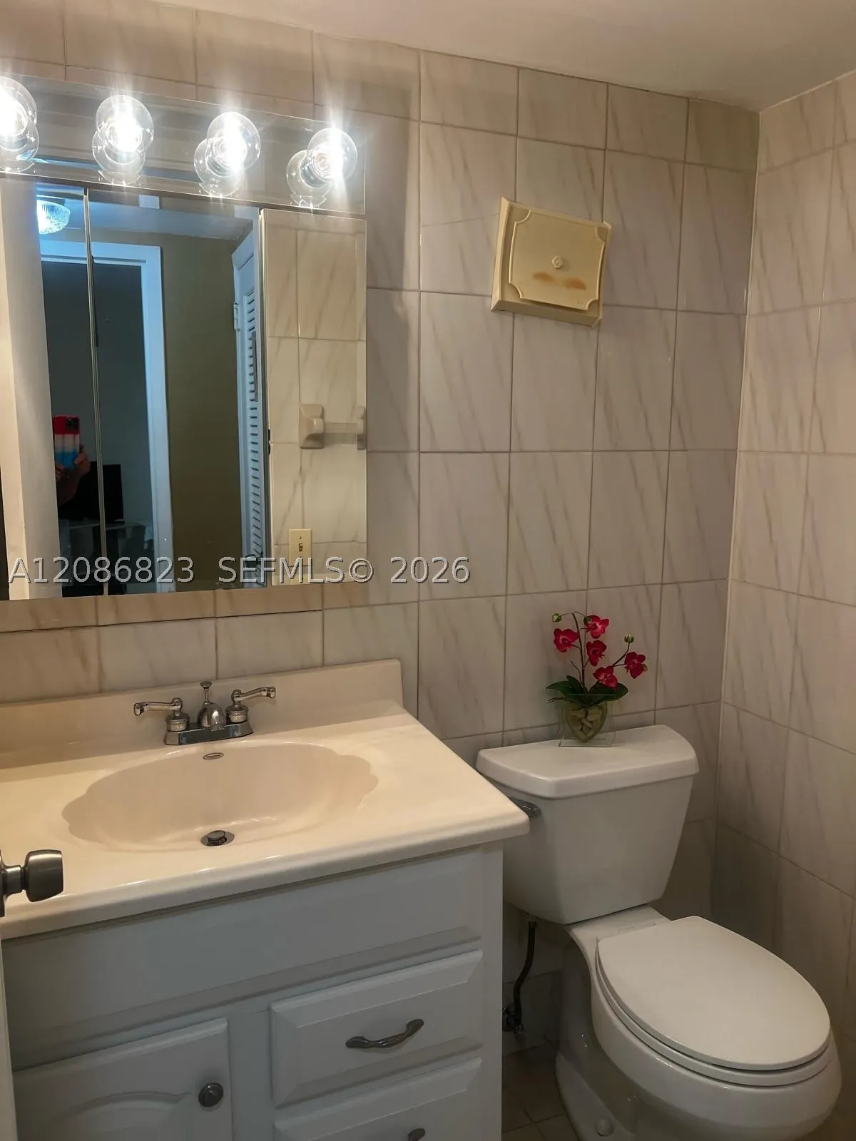 17800 Atlantic Blvd #204