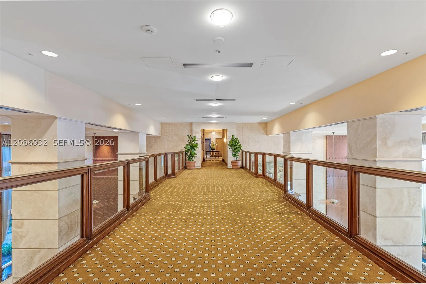 19501 W Country Club Dr #1508