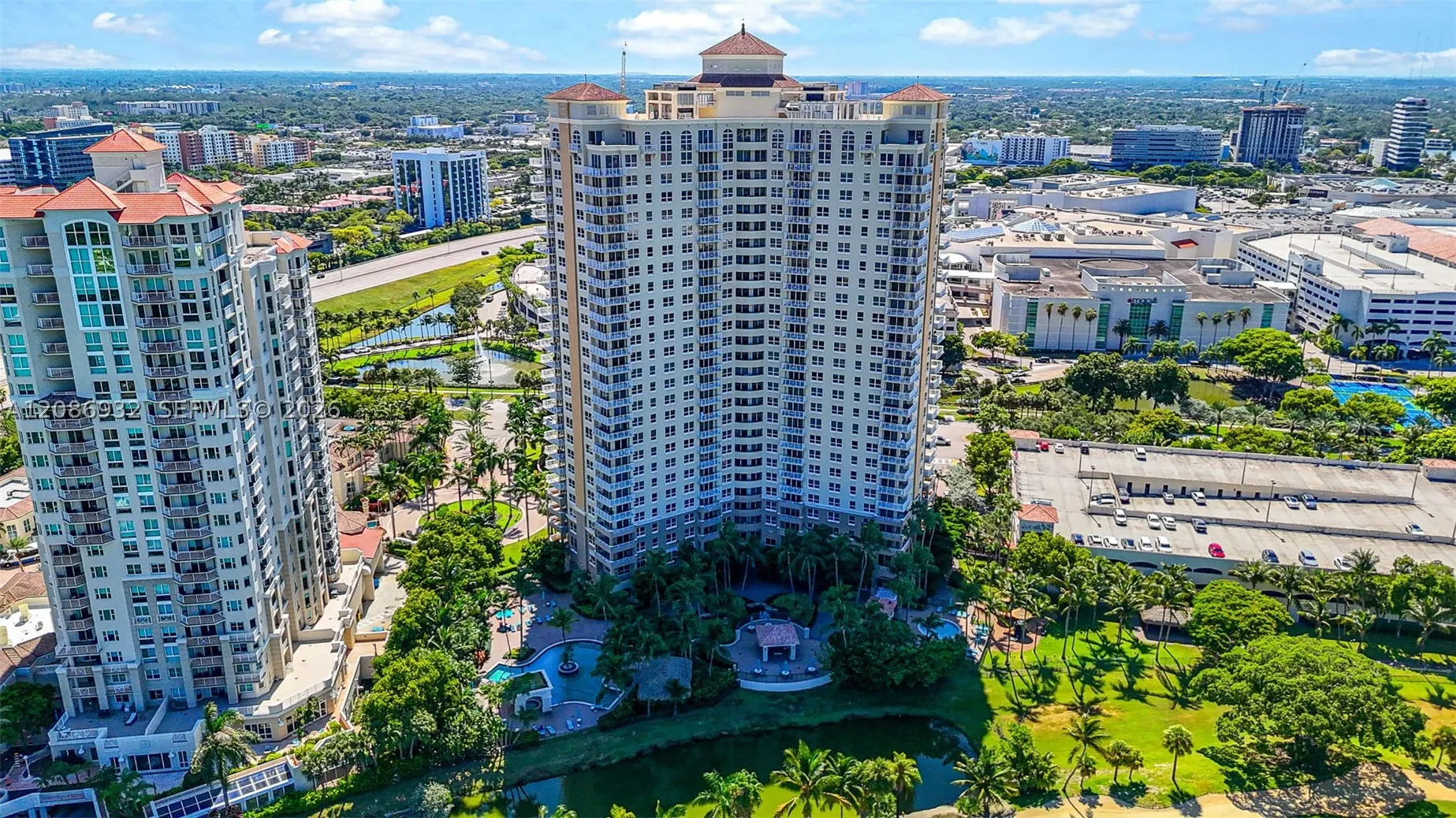 19501 W Country Club Dr #1508