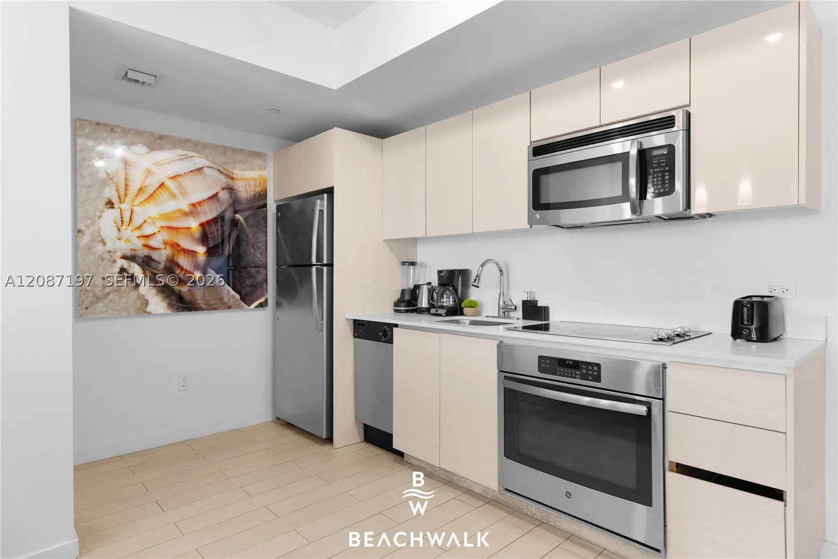 2602 E Hallandale Beach Blvd #R408