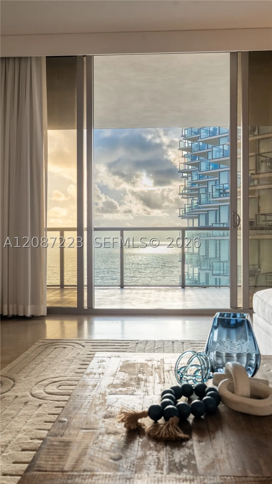 9705 Collins Ave #1104N