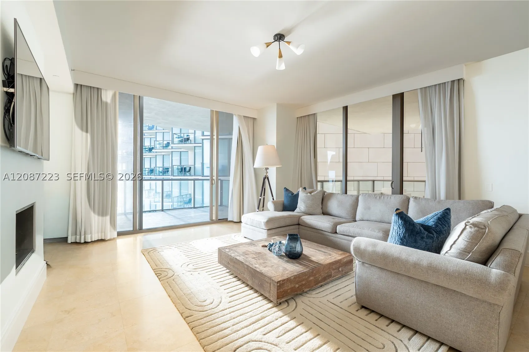 9705 Collins Ave #1104N