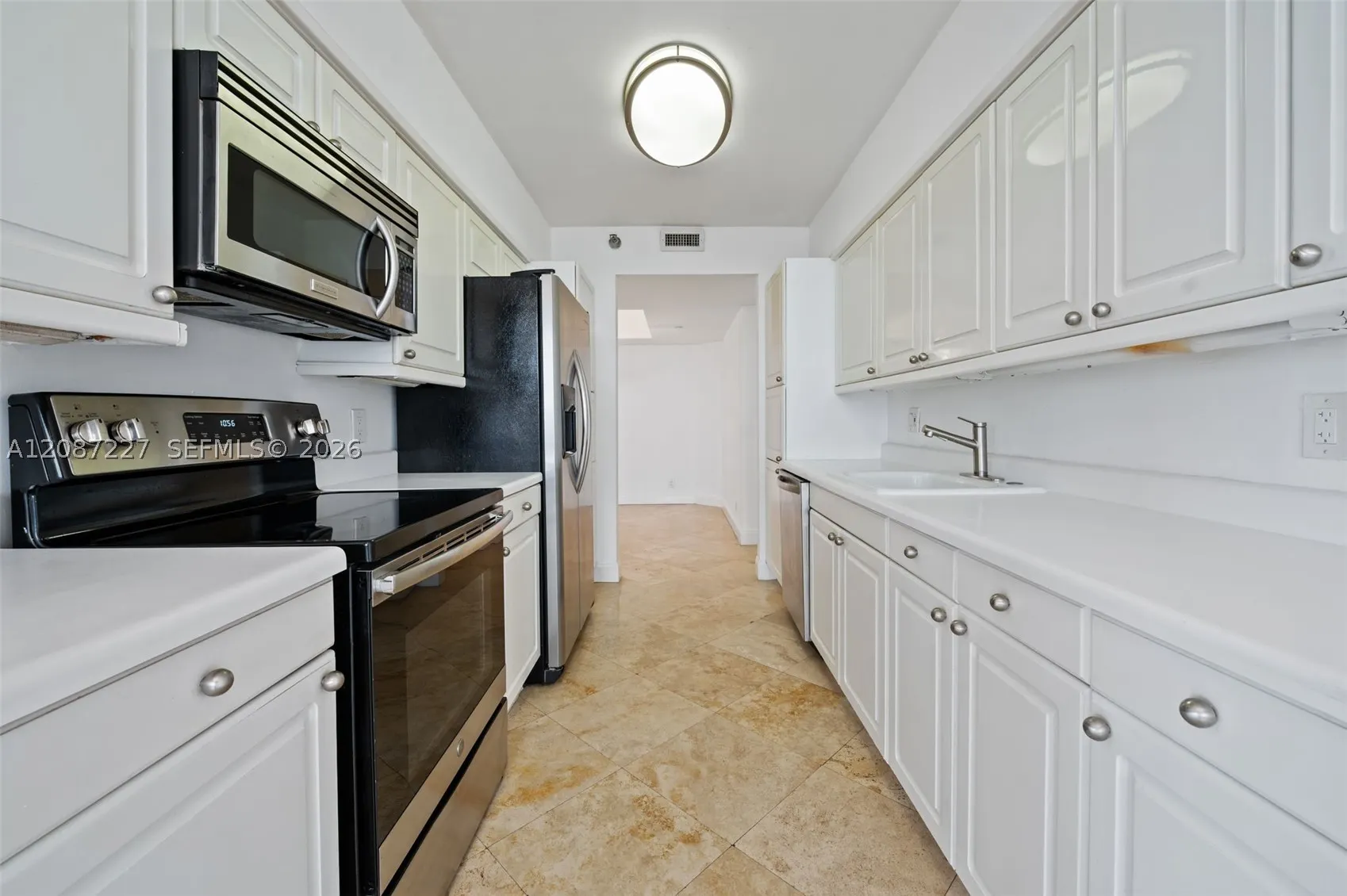 3640 Yacht Club Drive #1807