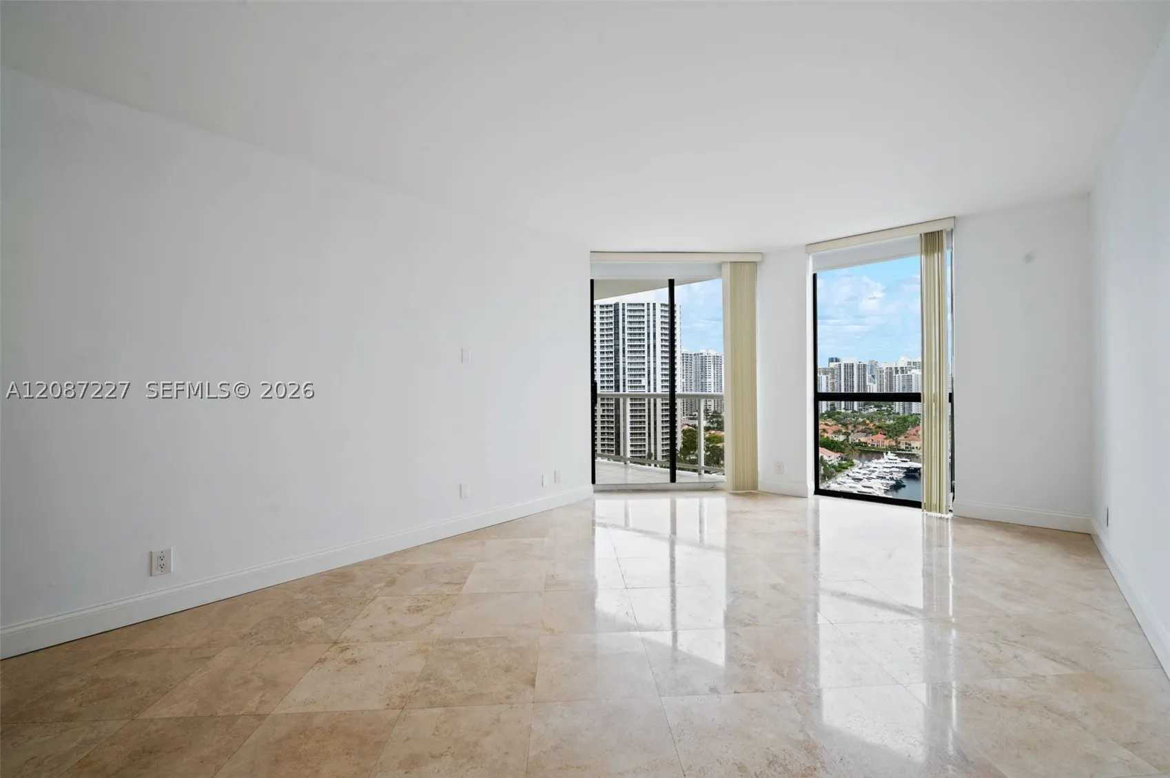 3640 Yacht Club Drive #1807