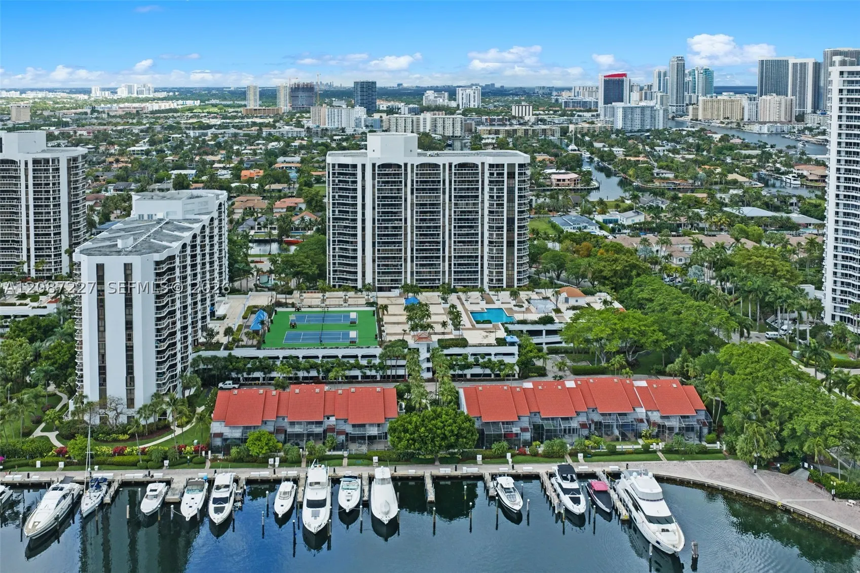 3640 Yacht Club Drive #1807