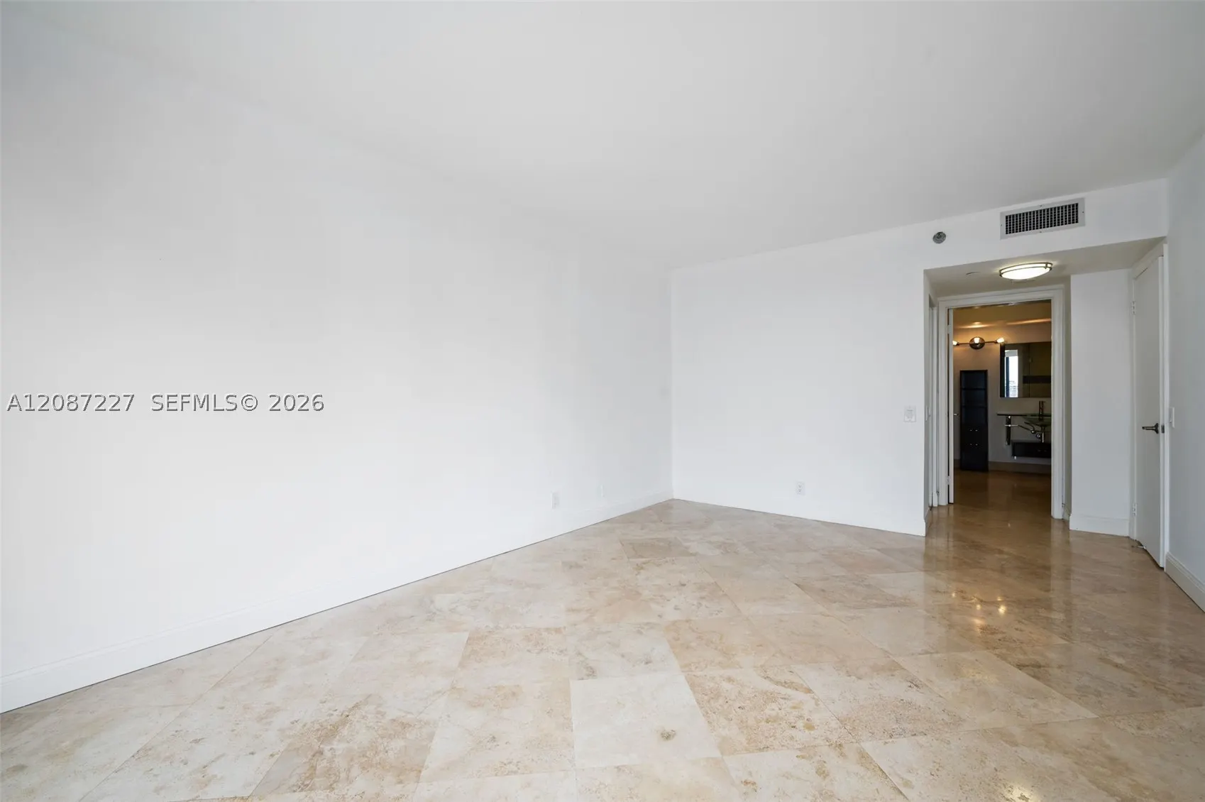 3640 Yacht Club Drive #1807